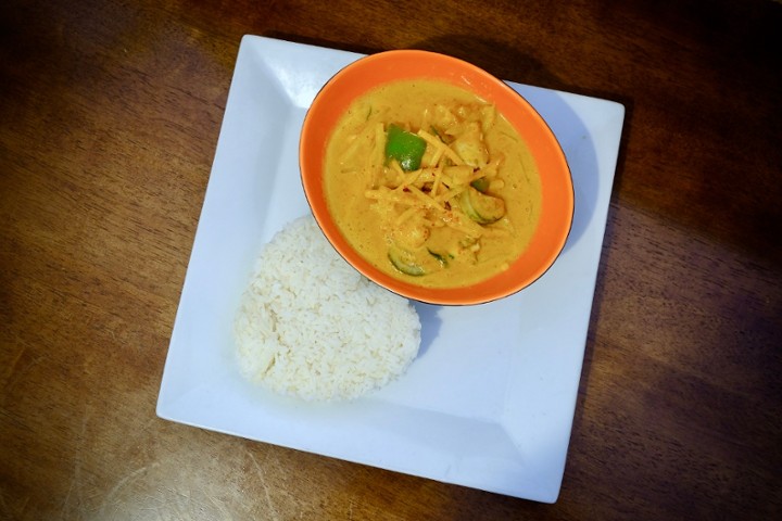 C002. Red Curry