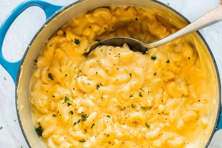 Garlic Herb Mac & Cheese