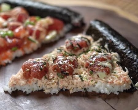 Pizza Crab and Spicy Tuna
