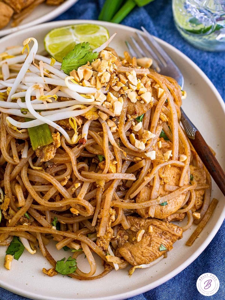Pad Thai (Spicy & Contain Nuts)