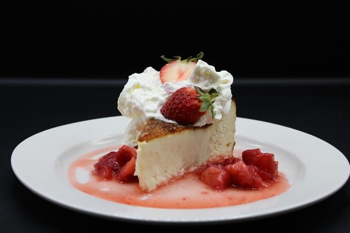 Strawberries & Cream Basque Cheesecake
