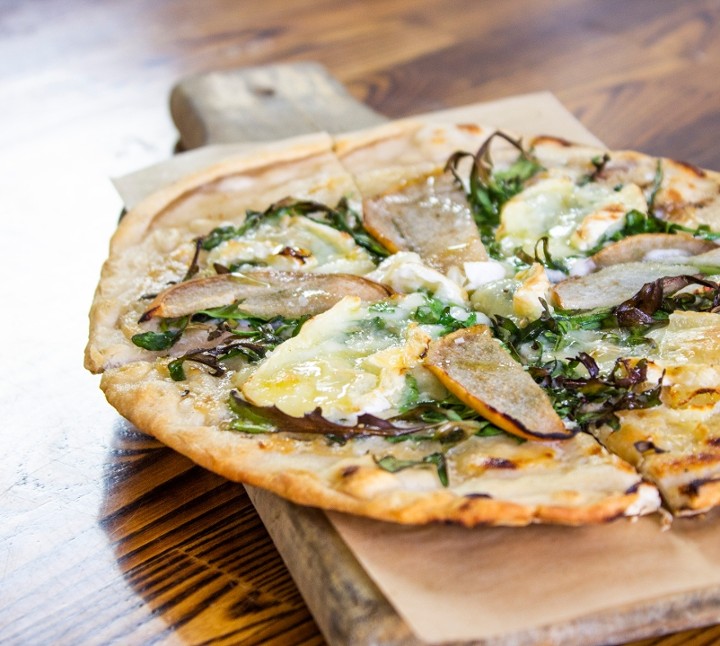 Asian Pear & Brie Pizza