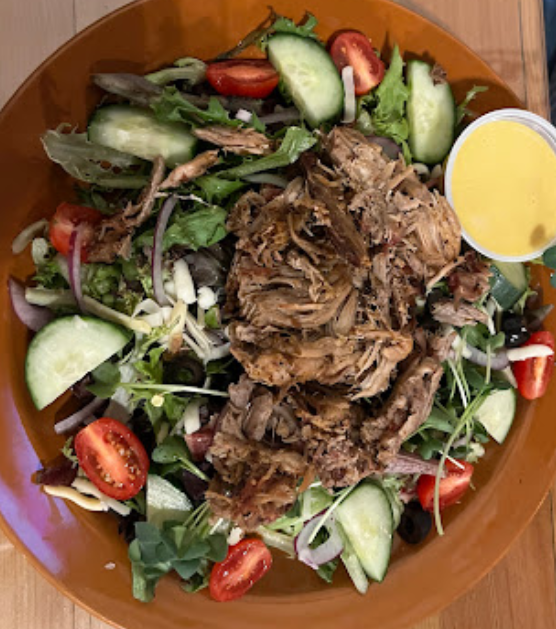 Pulled Pork Pub Salad