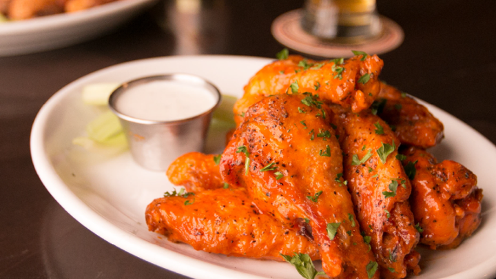 BUFFALO WINGS