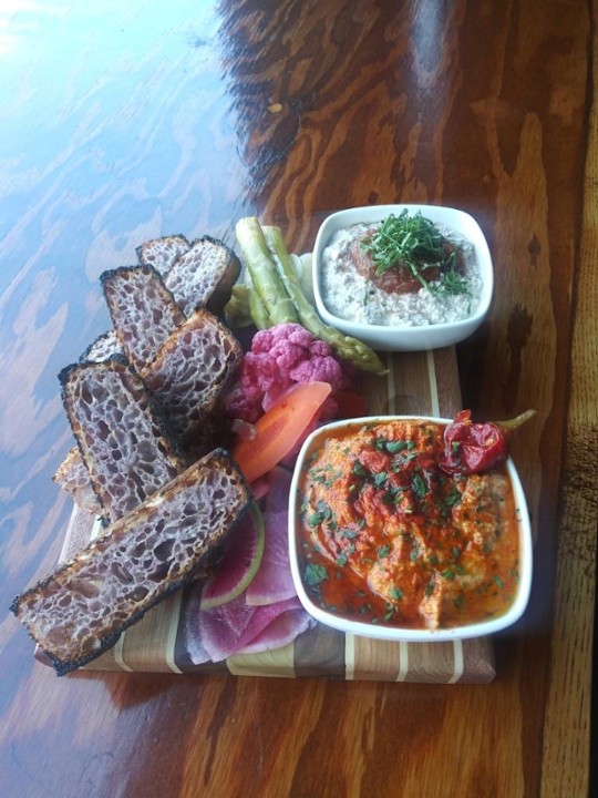 Spicy Hummus, cashew ricotta and pickled veg plate