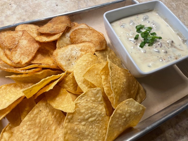 CHIPS AND QUESO