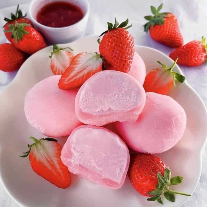Strawberry Mochi Ice Cream