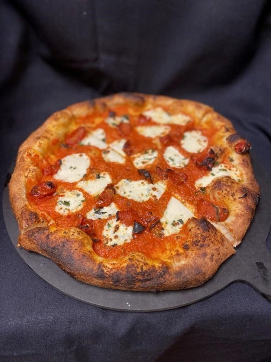 Roasted Tomato Pizza
