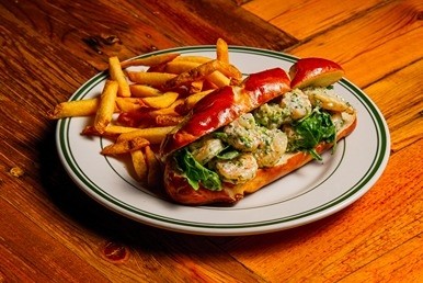 Shrimp Roll w/ Fries