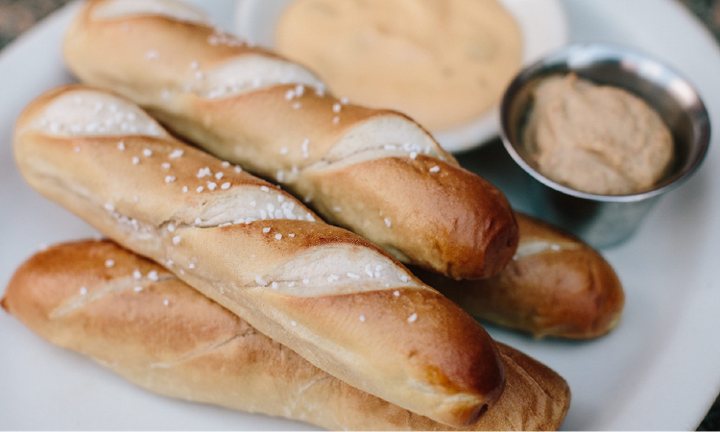 Bavarian Pretzels (Half Order)