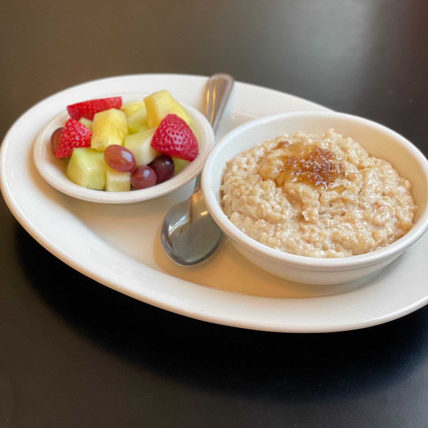 OATMEAL WITH FRUIT