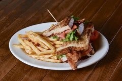 Classic BLT W/Fries