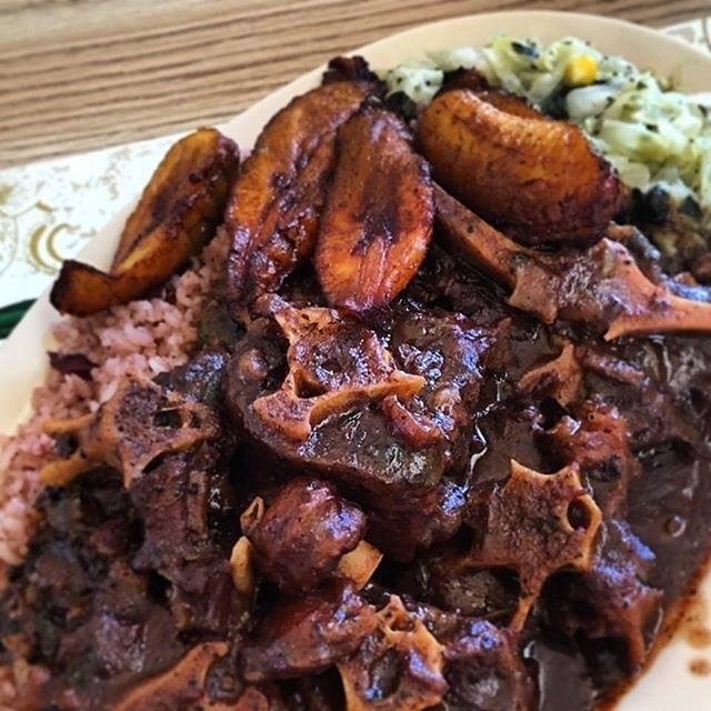 Ox-Tail w/ Rice and Peas