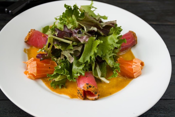 Sashimi Salad