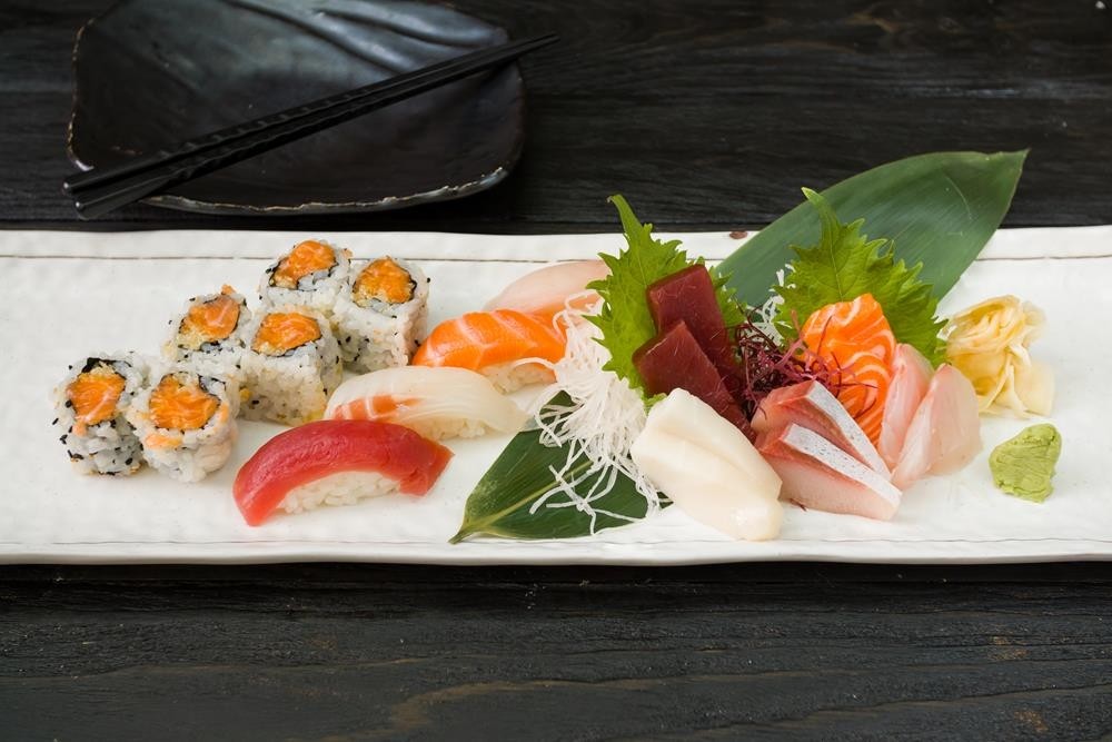 Sushi & Sashimi For 1