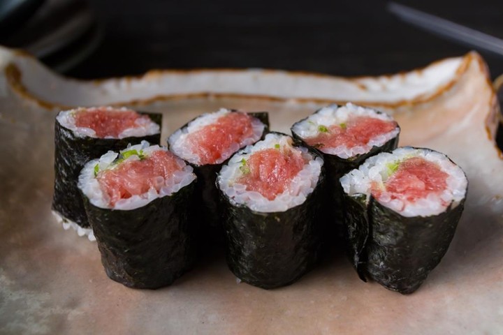 Toro Scallion Roll