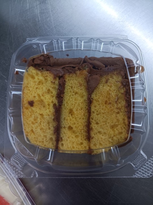 Yellow/Chocolate Cake