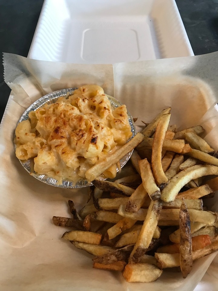 Kid's Mac and Cheese w/ Fries