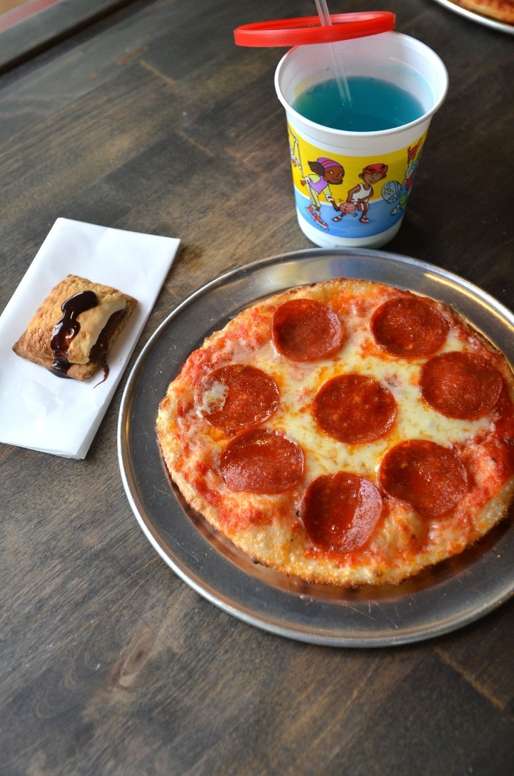 1 Topping Mini Pizza, Drink & S'Mores Chip