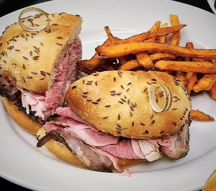 Beef On A Weck