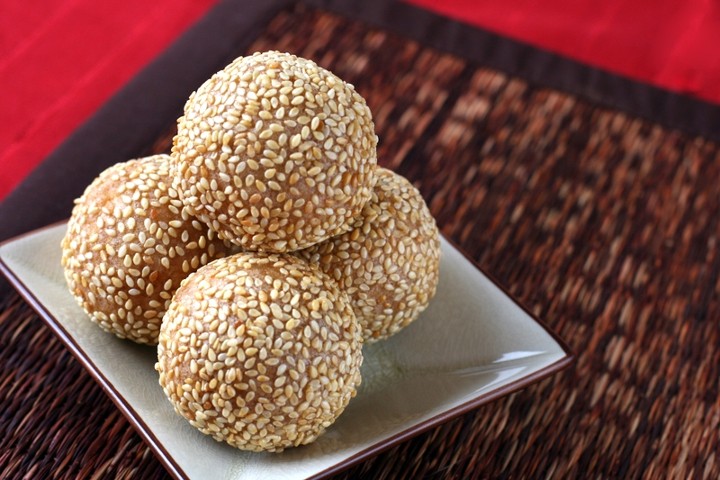 Mini Sesame Balls (4) 芝麻球