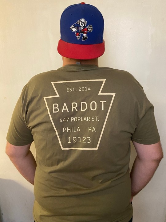 Bardot T Shirt Small