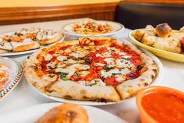 Elizabeth's Pizza - Lawndale