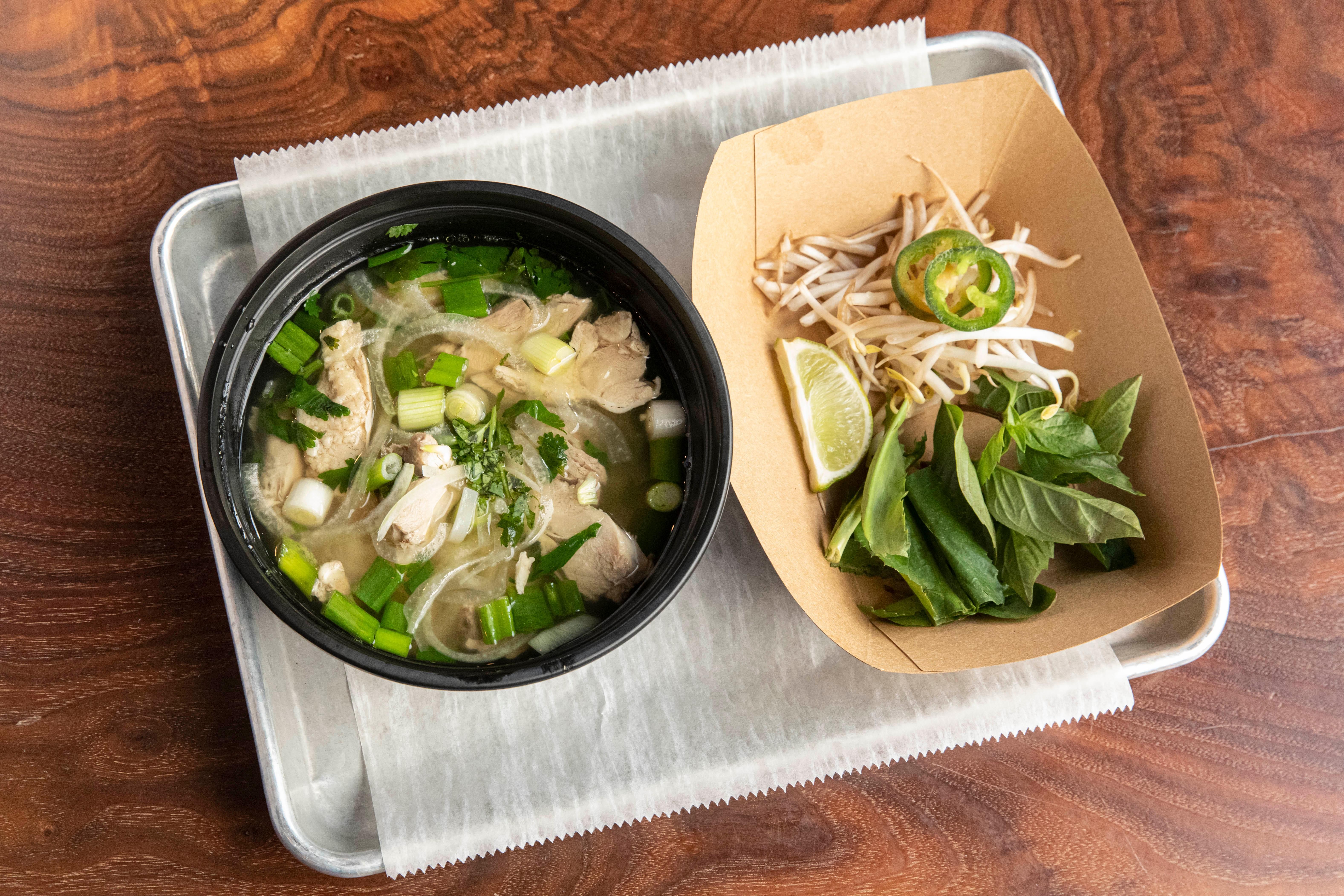 Han's Deli & Boba Bellevue Beef Pho Noodle Soup