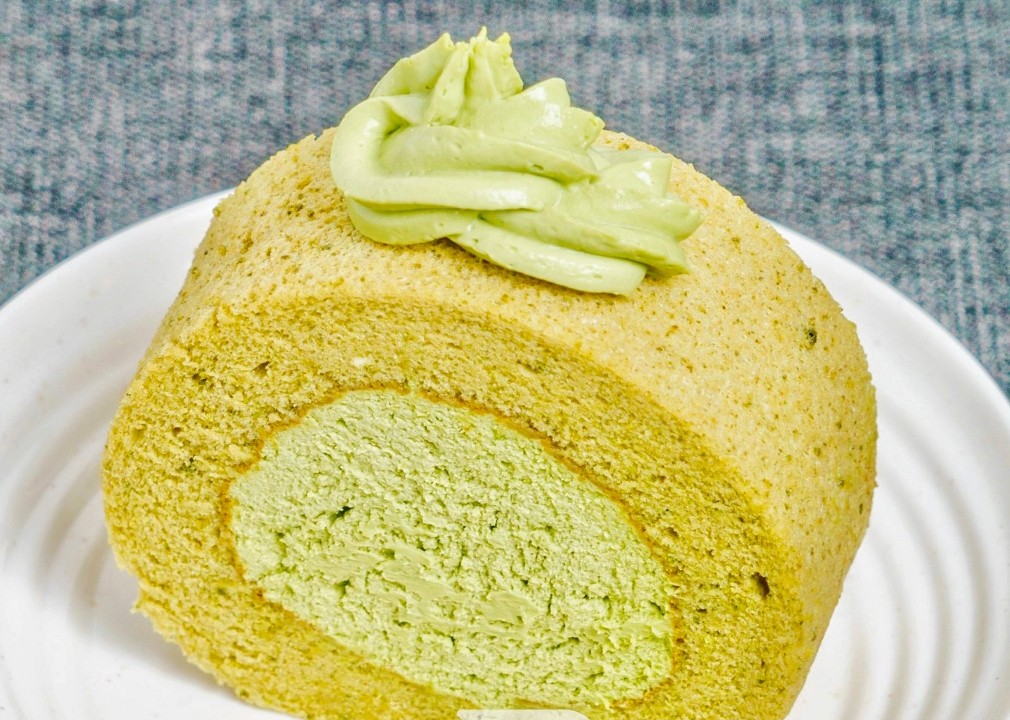 Matcha Roll cake