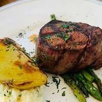 Char-grilled Pepper Beef Filet (250 g)