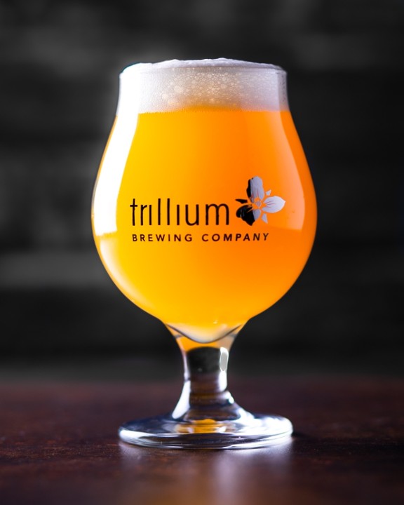 Trillium Platinum Tulip Glass