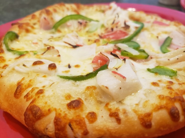 Personal Seafood Pizza
