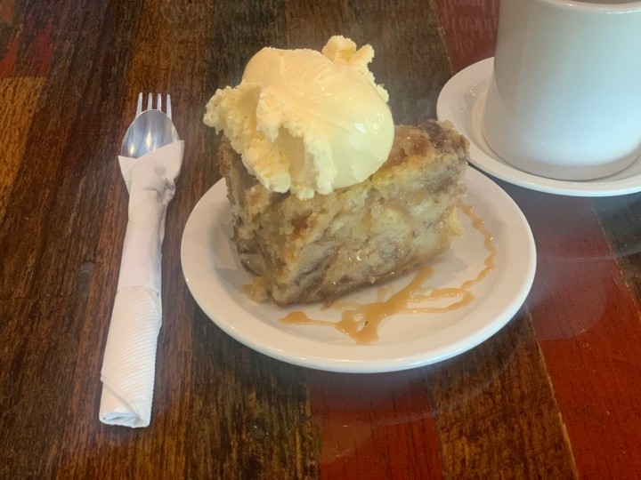 Bourbon Bread Pudding w/ Ice Cream