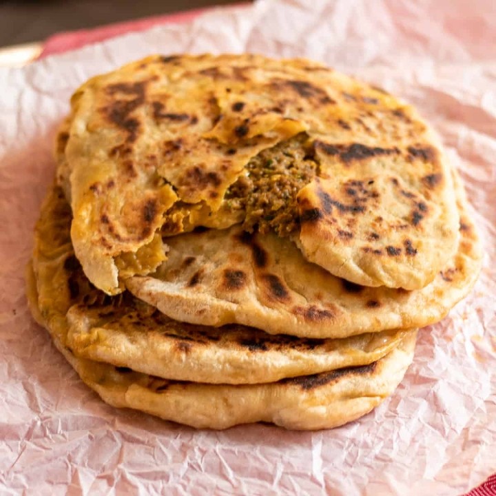 KEEMA NAAN