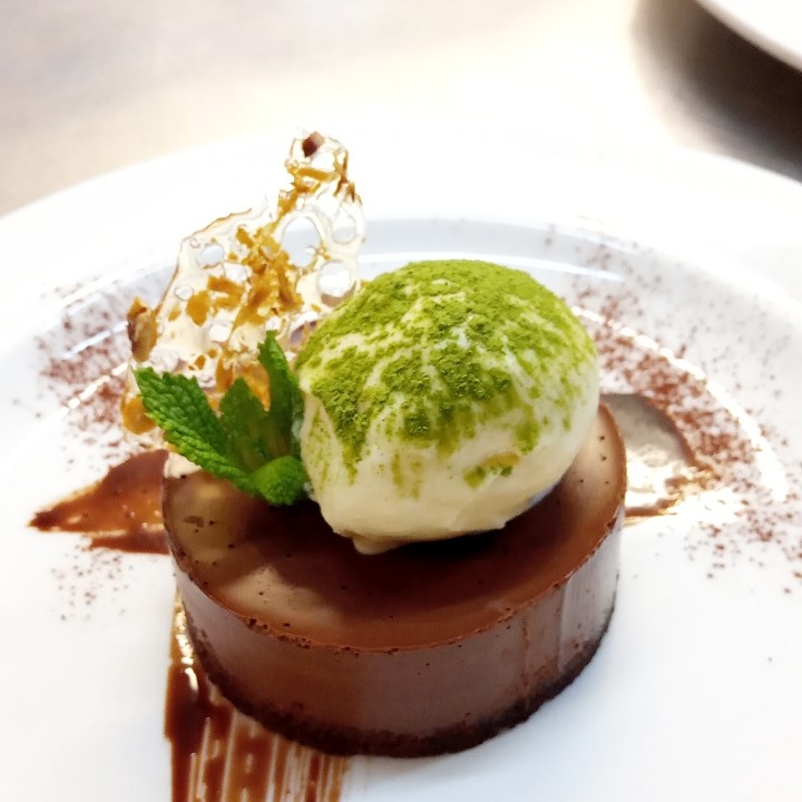 CHOCLATE CARAMEL DELICE