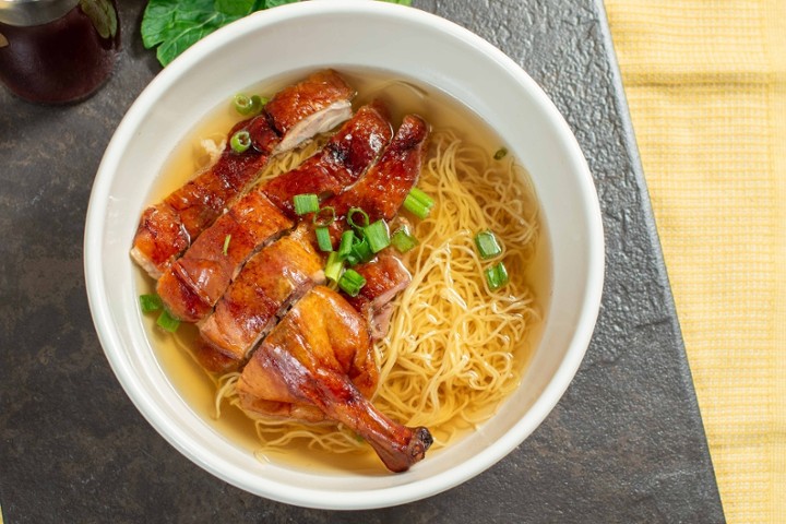 Roast Duck Noodle Soup 憢鸭面