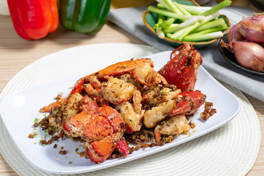 XO Lobster w/ Minced Pork 沙田炒龍虾