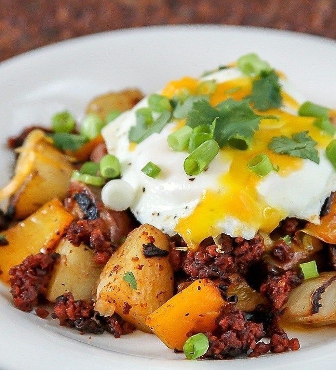 Spicy papas with chorizo with Eggs