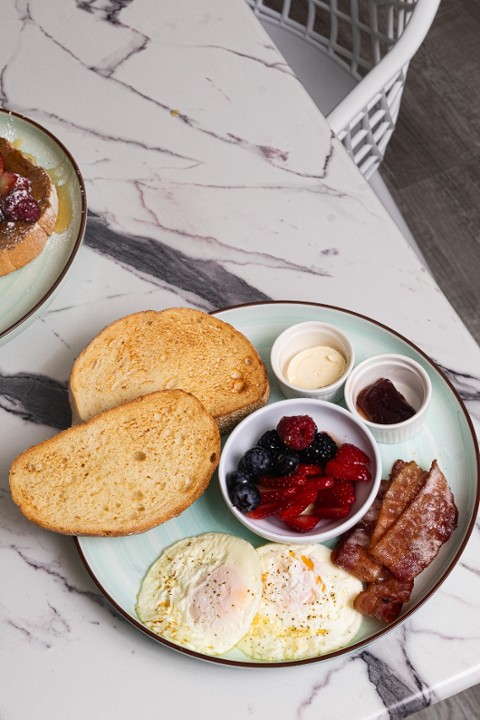 Breakfast Platter 🍳 🍞 🥓