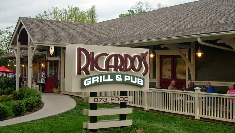 Ricardo's Grill & Pub