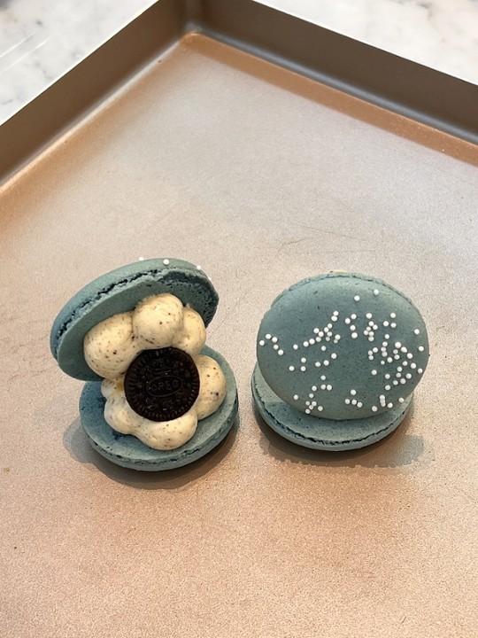 Oreo Macaron