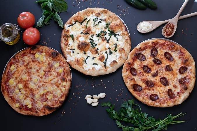 3 Pizzas