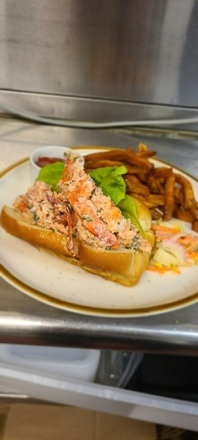Chilled New England Lobster Roll