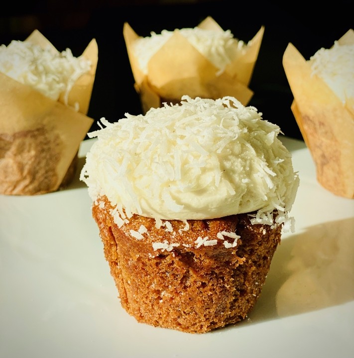 *Banana Coconut Cupcake / Made without dairy, eggs