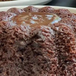 CHOCOLATE LAVA CAKE