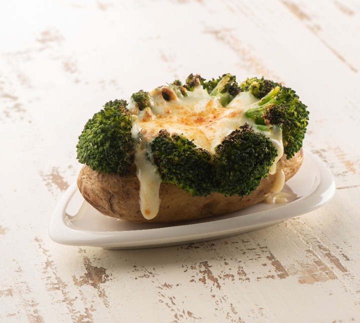 Baked Potato With Broccoli & Cheese