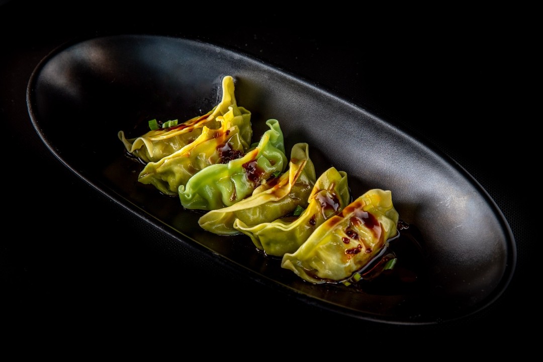 S14 Veggie Wontons in Chili Oil (Fried or Steamed)