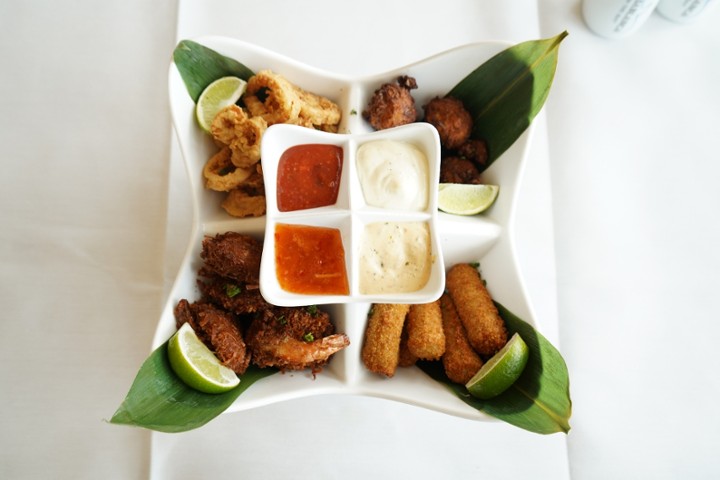 Casablanca Combination Platter