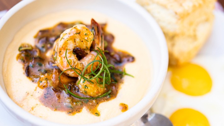 Lowcountry Shrimp & Grits