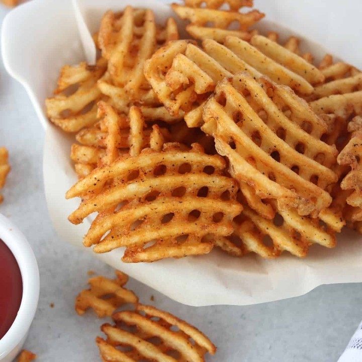 WAFFLE FRIES BASKET